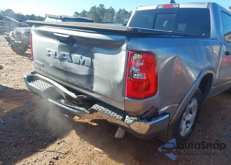 2025 Ram 1500 Big Horn 4X2 5'7 Box from USA, damaged, VIN 1C6RREFGXSN527409